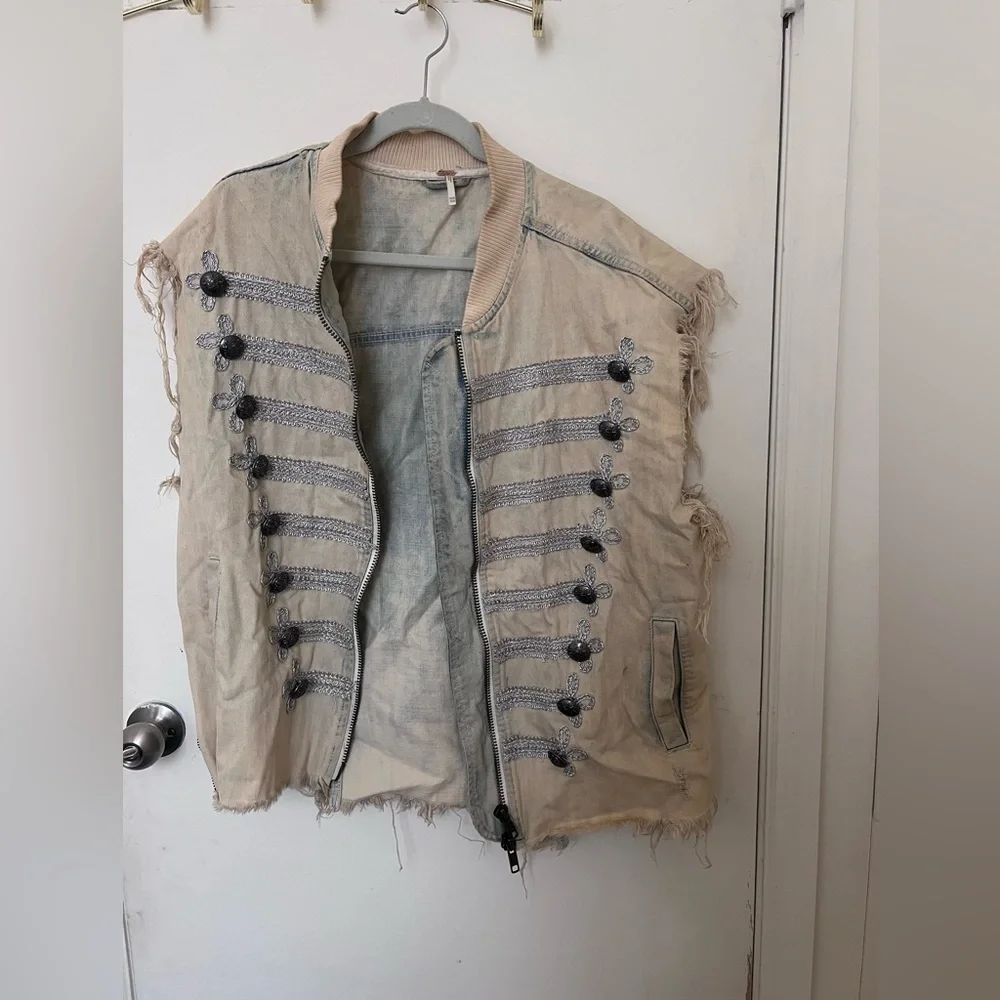 Free People Jean Vest - Picture 9 of 9